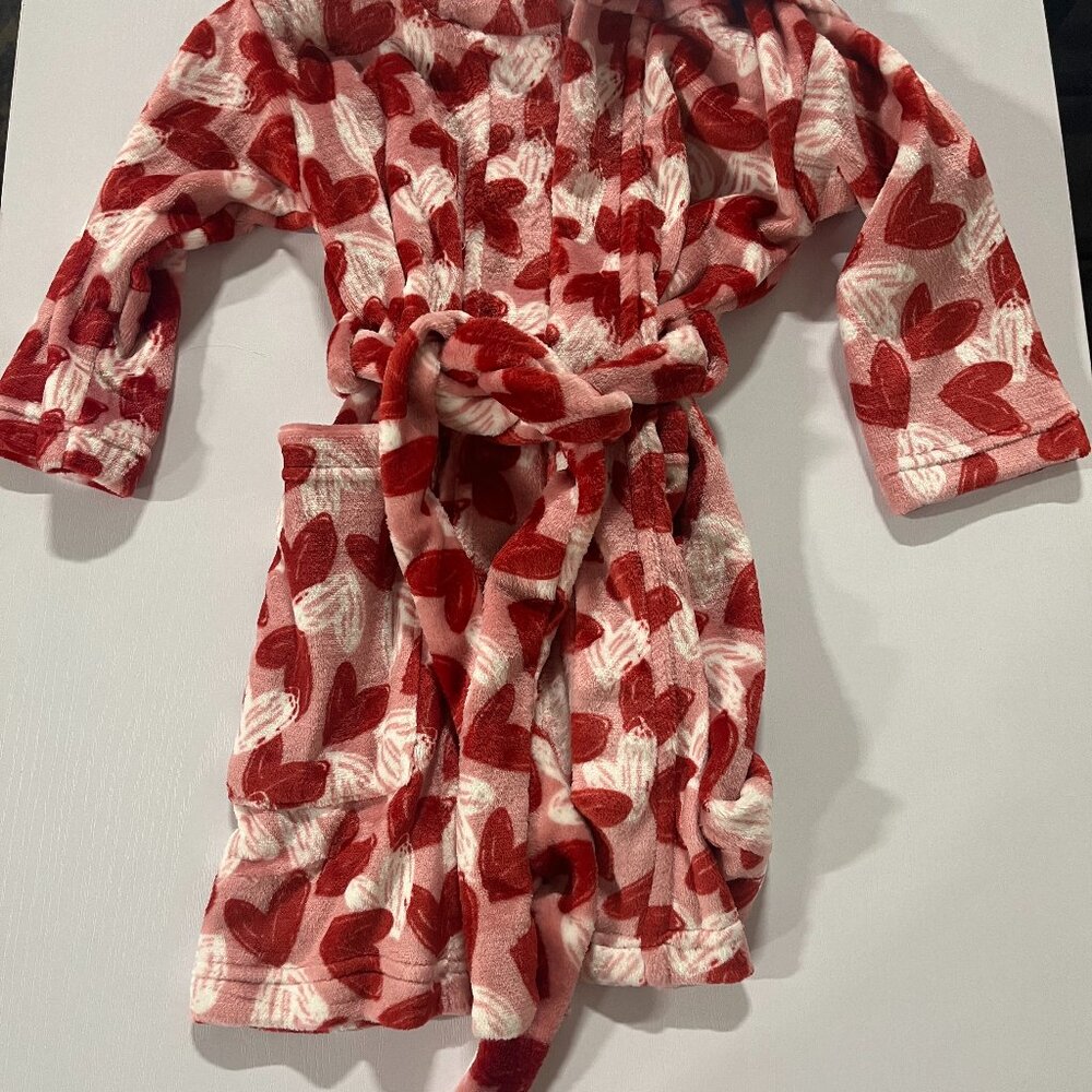 VAENAIT BABY HEART ROBES- NEW